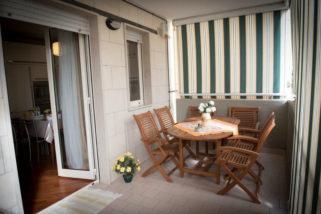 Casa Menhir Aet Apartamento Bari